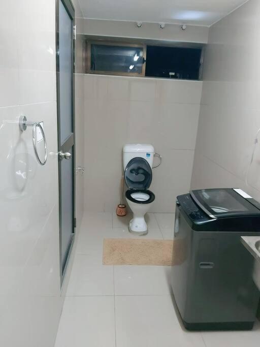 Barrett Accommodation Apartment 苏瓦 外观 照片