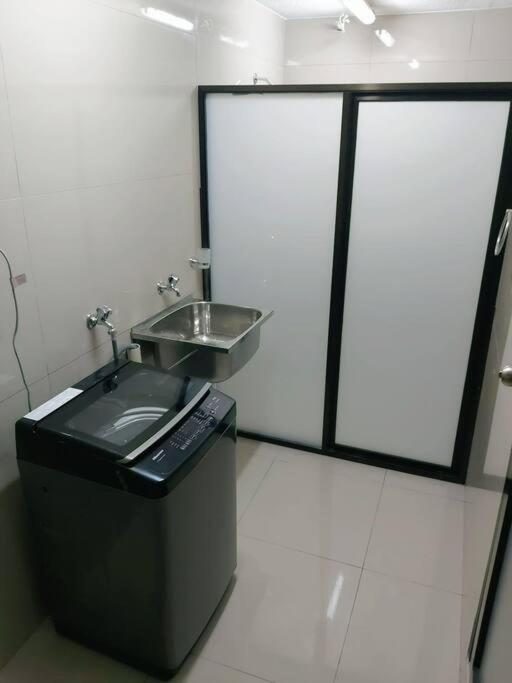 Barrett Accommodation Apartment 苏瓦 外观 照片